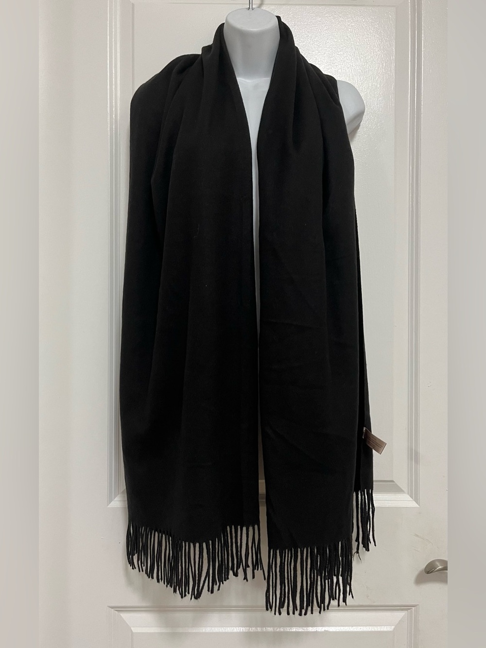 LOOK By M Black Cashmere Blend Soft Basic Scarf Fringed